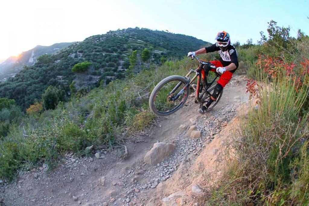 Bee Freeride Bikers House Διαμέρισμα Magliolo Εξωτερικό φωτογραφία